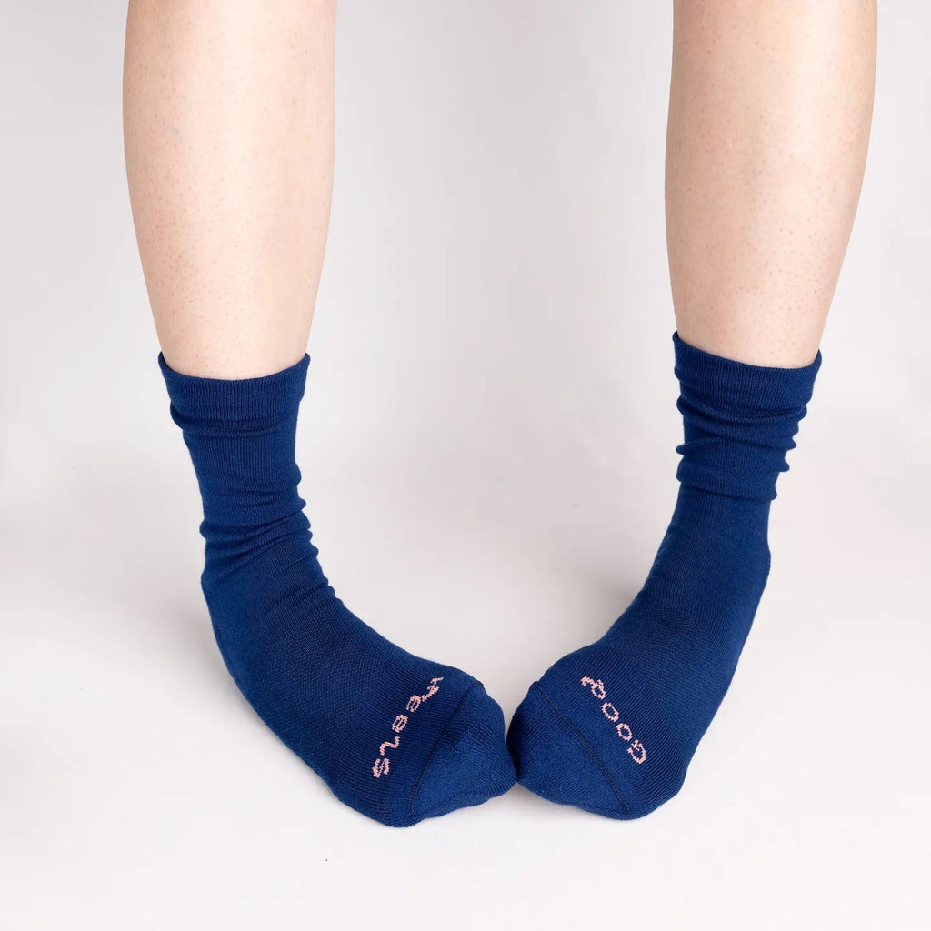 Paire Loose Top Calf Socks